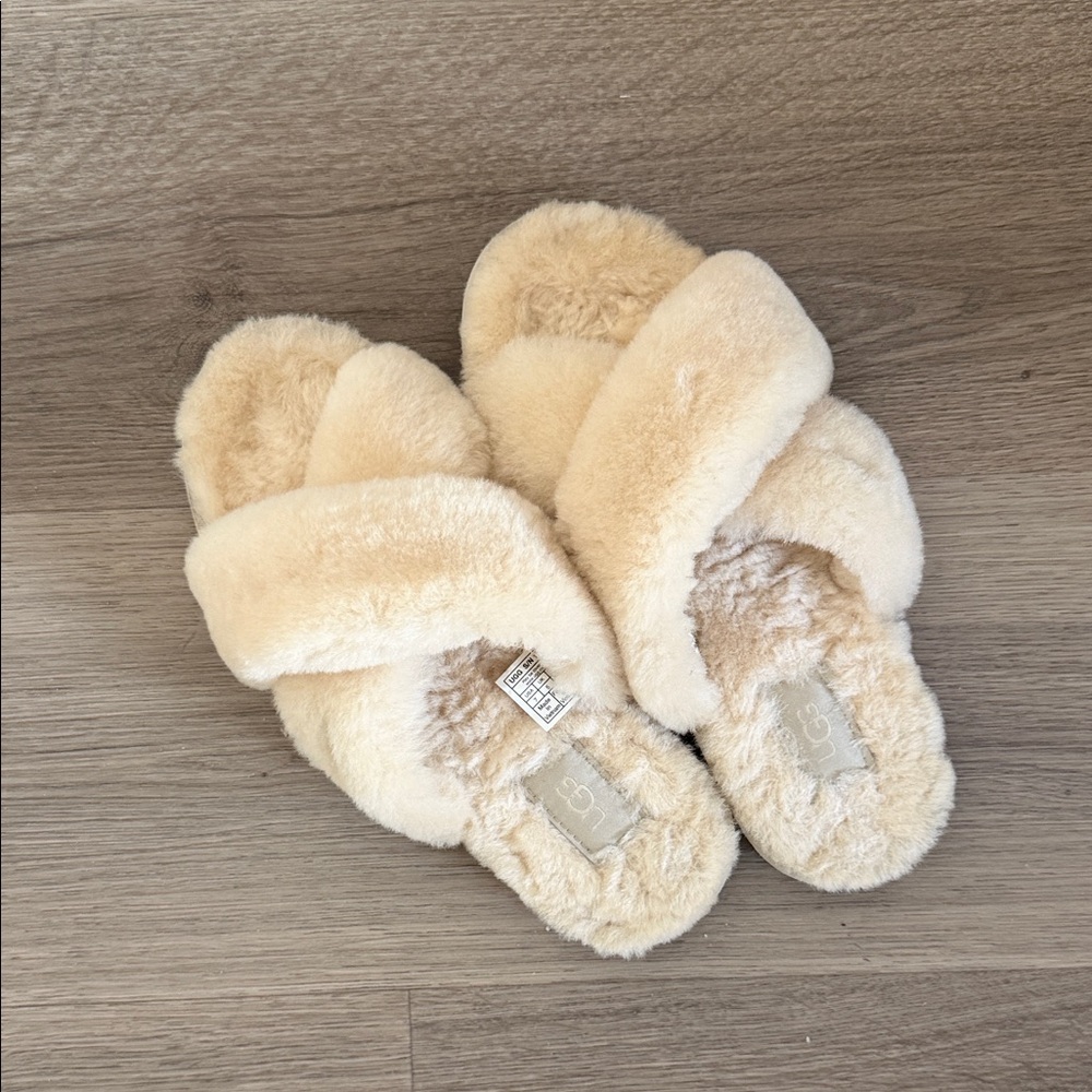 Cozy UGG Fluffy Crossband Slide Slippers - Cream/Natural